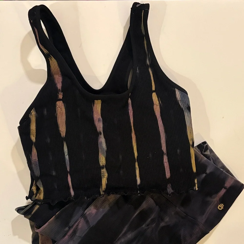Spiritual Gangster Amor Cropped Tank & Love Sculpt Legging Set; Black Tie Dye - Picture 2 of 8